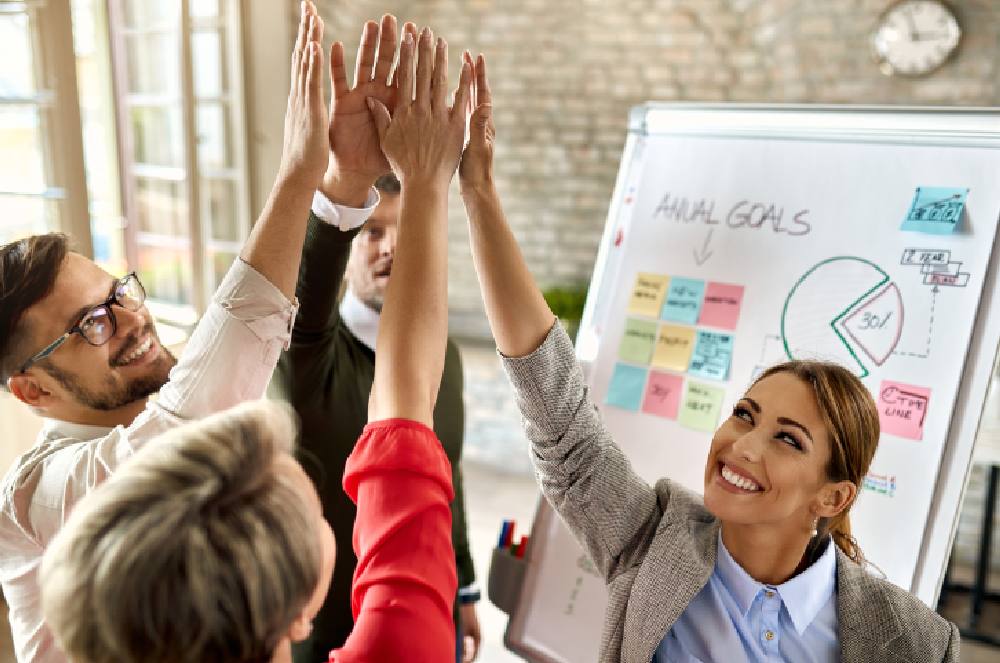 A importância do feedback para o crescimento da equipe: por Dayane Peixoto